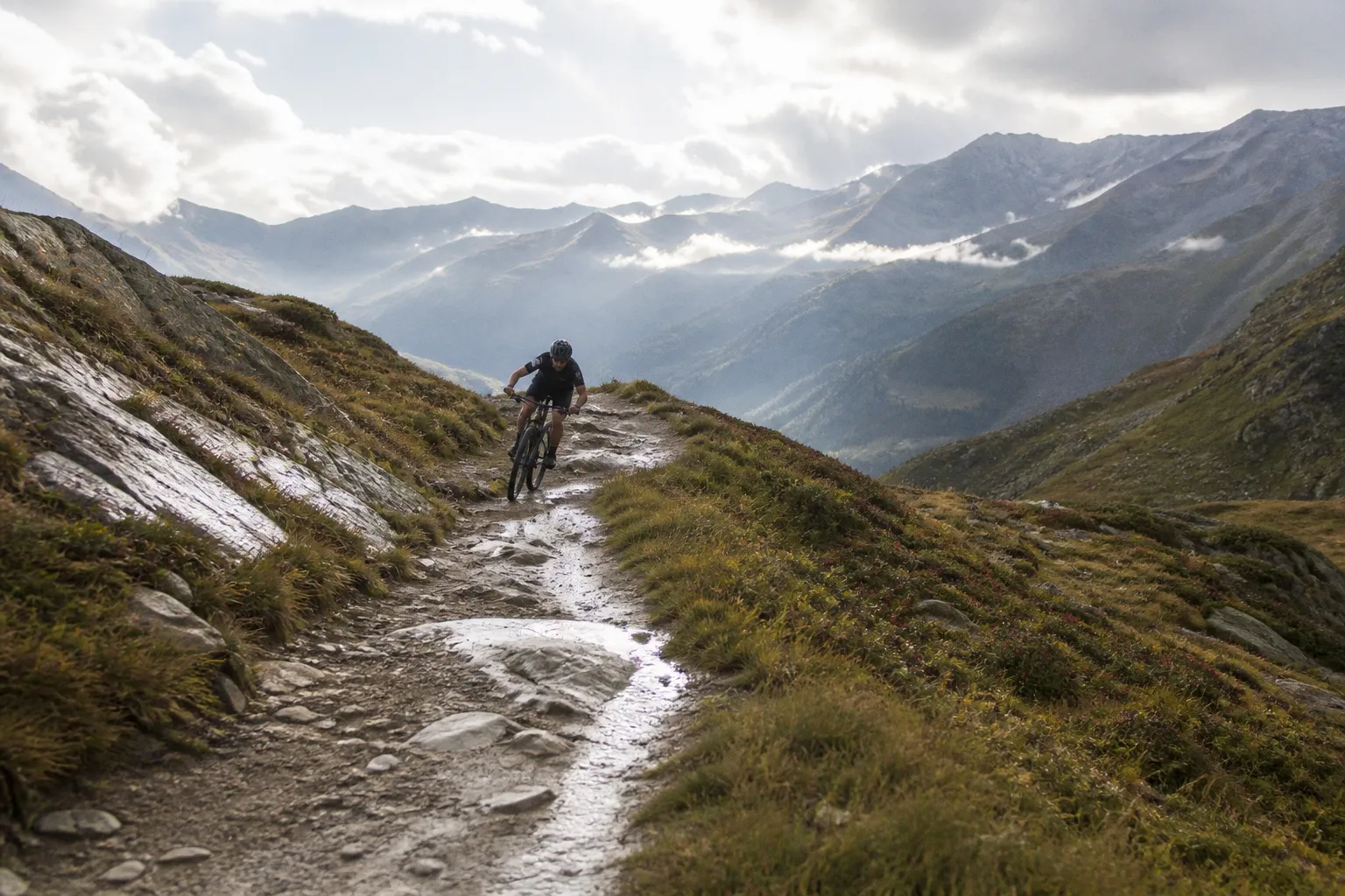 VTT : Tom Pidcock décroche un second sacre mondial à Val di Sole